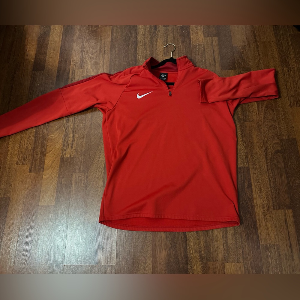 Men's Nike Dri-FIT Half-Zip Golf Pullover